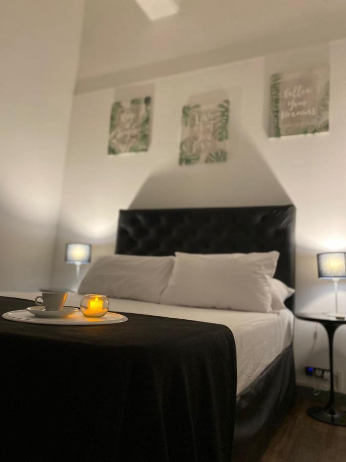 Double Room with Shared Bathroom,1699713125:JPEG